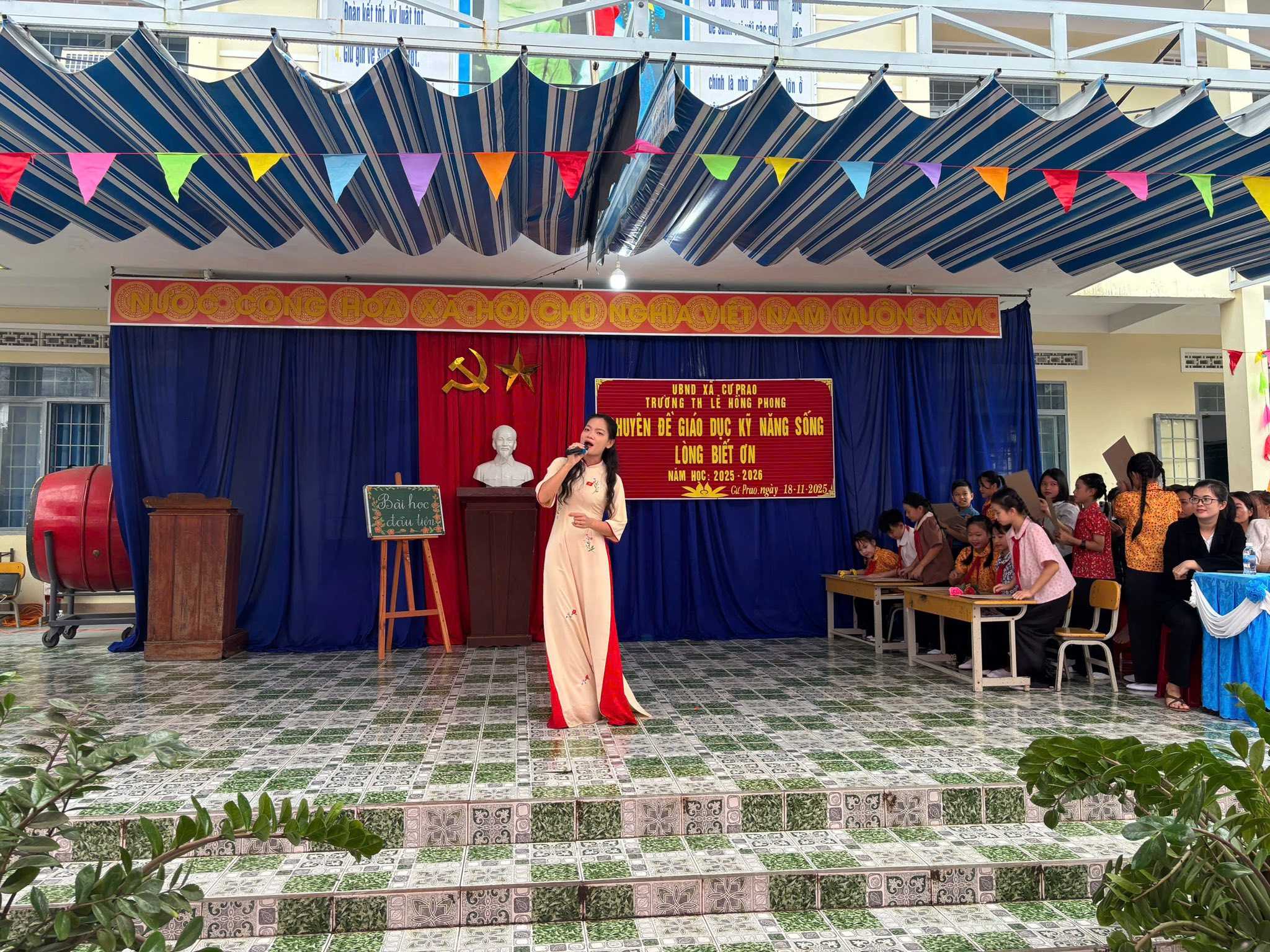 LAN TỎA LÒNG BIẾT ƠN – NUÔI DƯỠNG NHỮNG TÂM HỒN ĐẸP